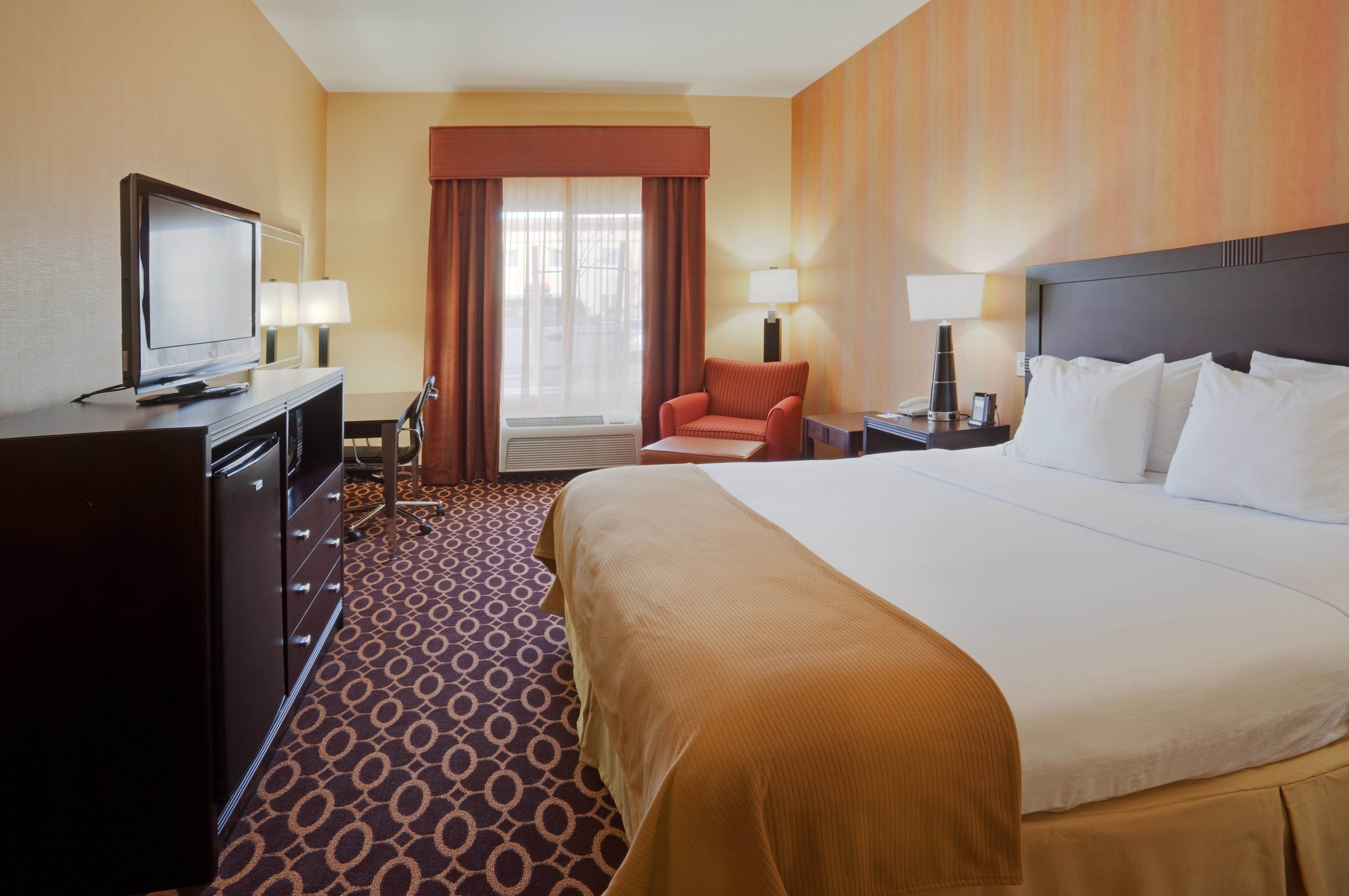 Holiday Inn Express Hotel Suites Sacramento Ne C 20/75
