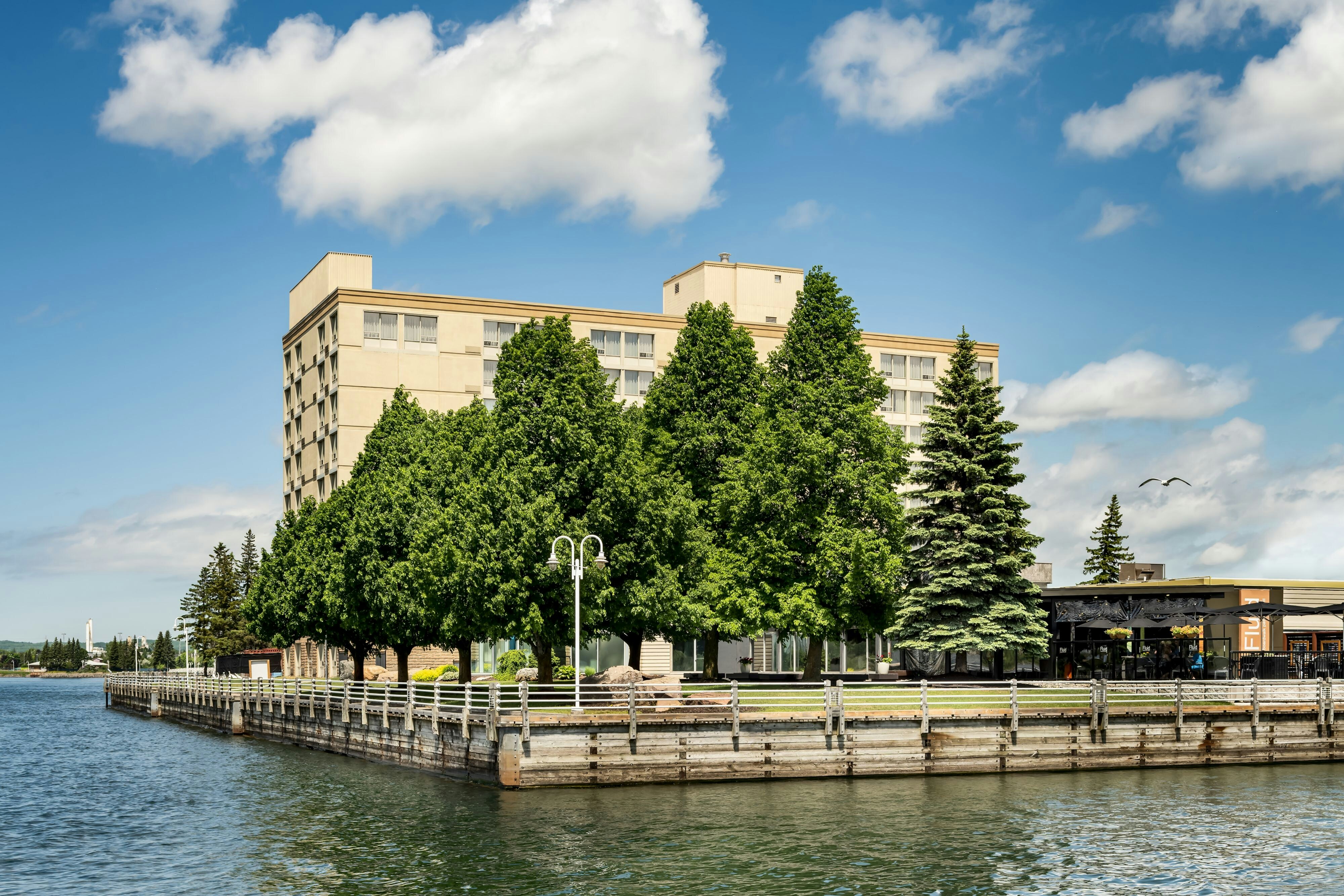 Delta Hotels Sault Ste. Marie Waterfront 33/39