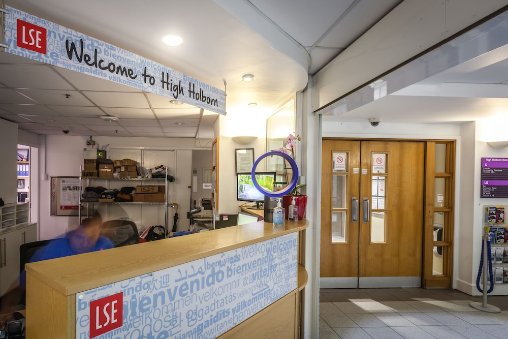 LSE HIGH HOLBORN 4/45