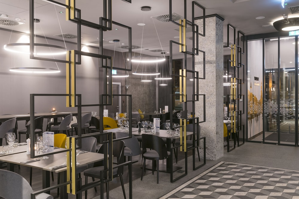 Hampton By Hilton Poznan Old Town 12/32