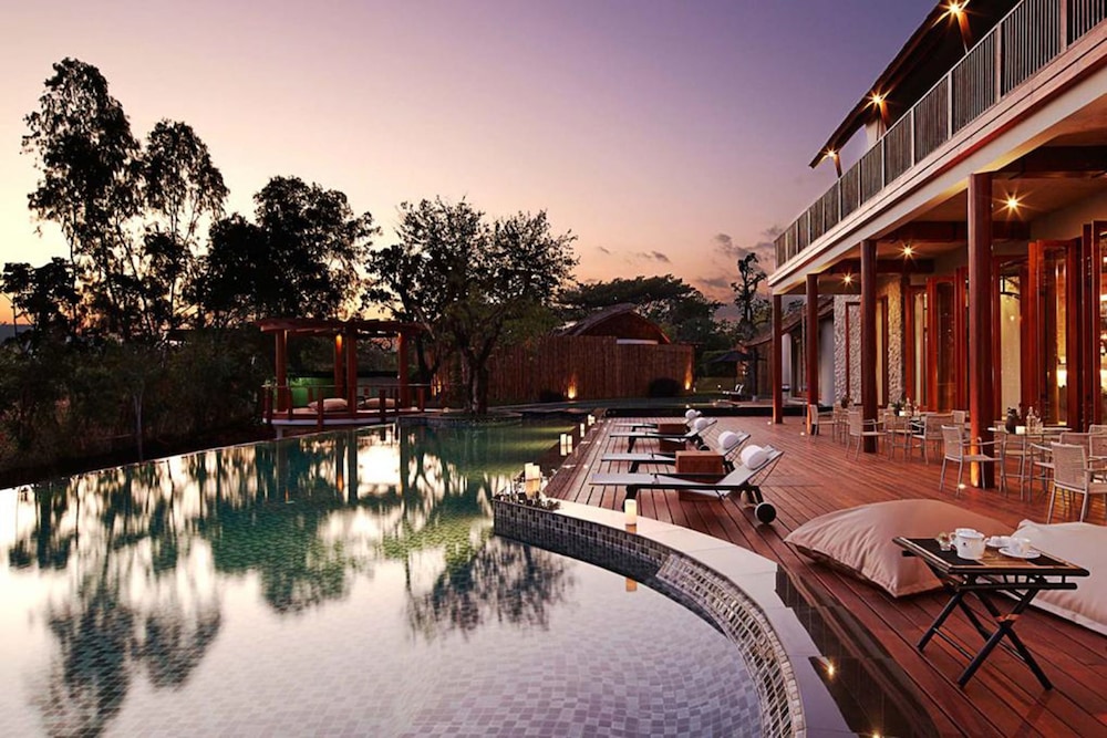 Boribot Pool Resort 23/50