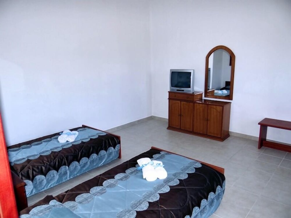 Anelia Boutique Studios And Apartments 11/50
