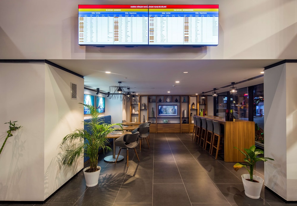 Hampton By Hilton Istanbul Sabiha Gokcen Airport 37/53
