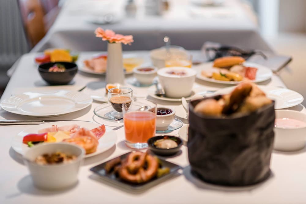 Boutique Hotel Atrium Munchen 46/64