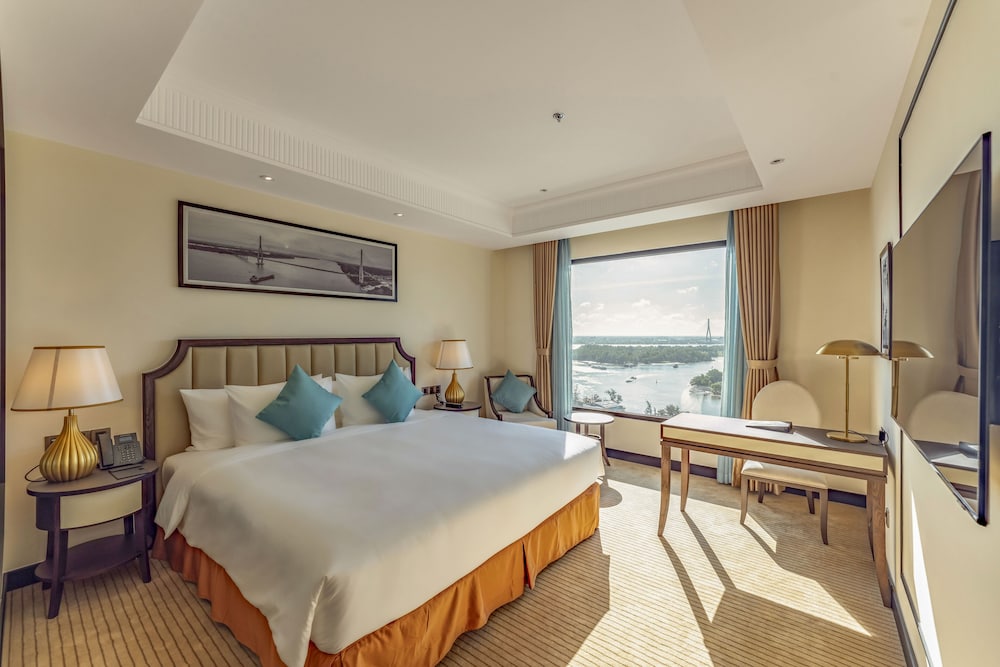 Charmant Suites a Boutique Hotel Can Tho 13/50
