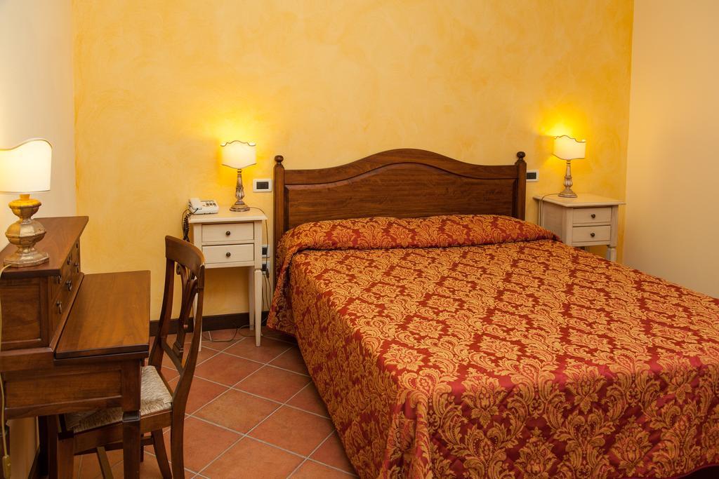 1 Bedroom, Apartment