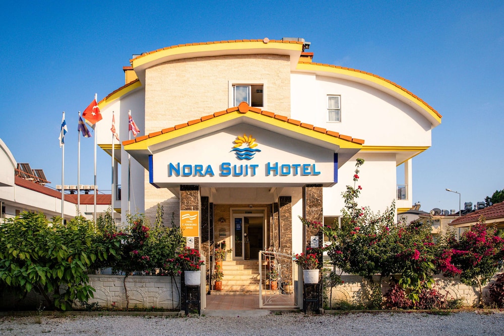 Nora Suit Hotel 1/50