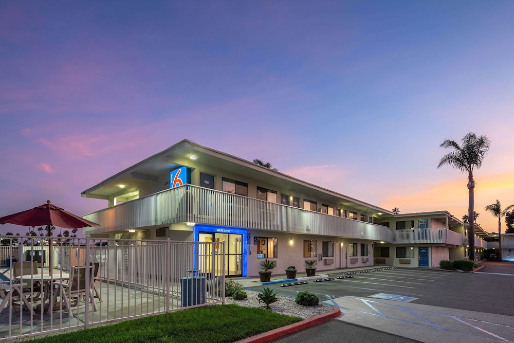 Motel6 Ventura, CA - Beach in VENTURA - CA