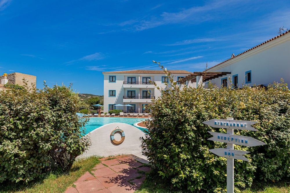 Hotel La Funtana - Adults Only 44/48