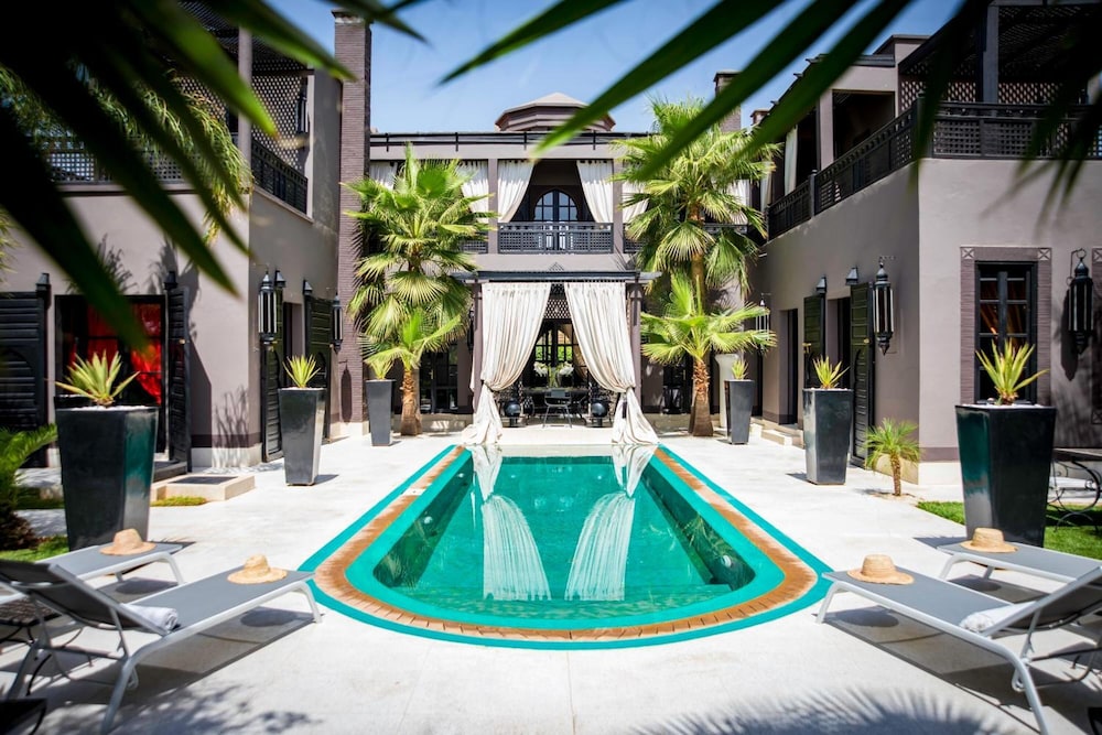 Villa Mano 42/50