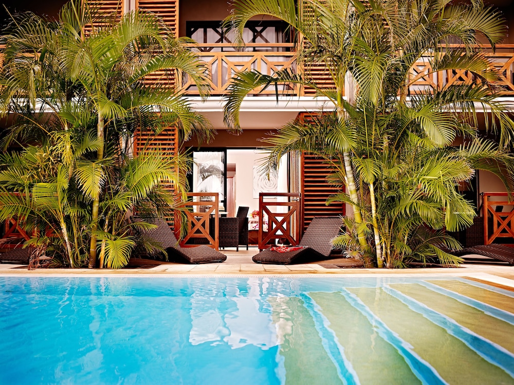 Iloha Seaview Hotel 12/68