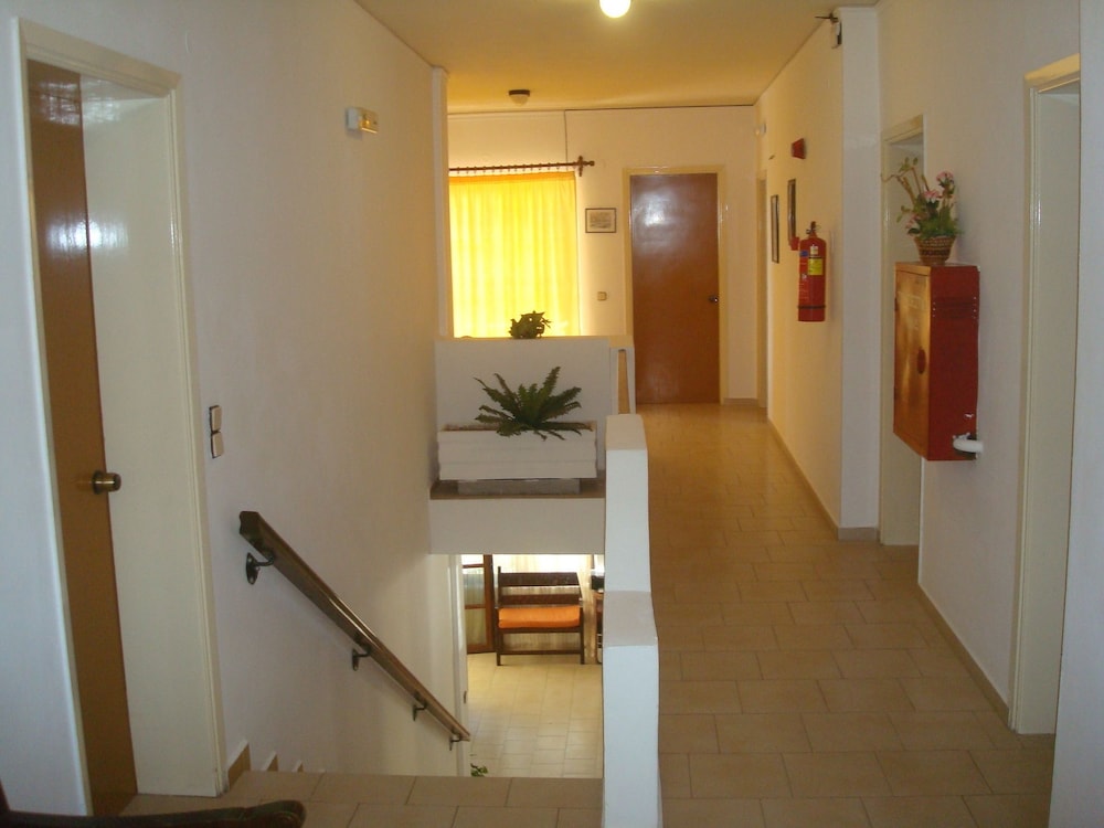 Aghas Hotel 10/60