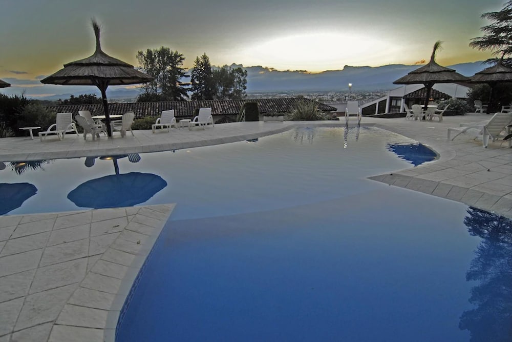 Portezuelo Hotel 28/60