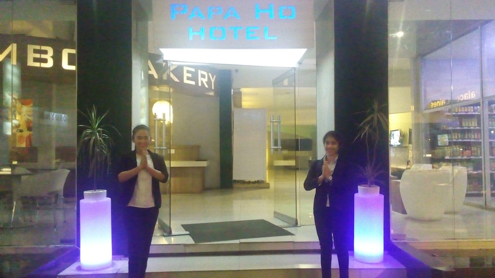 Papaho Hotel 6/16