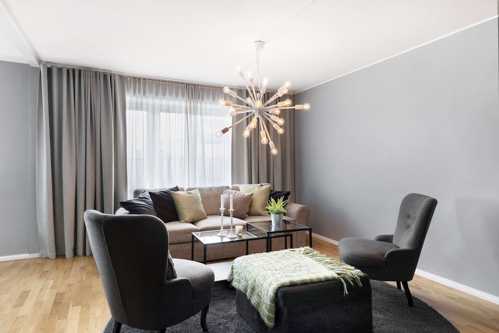 Best Western Princess Hotel 57/77