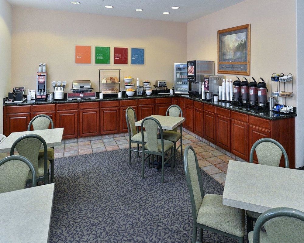Comfort Inn and Suites Riverton 40/46