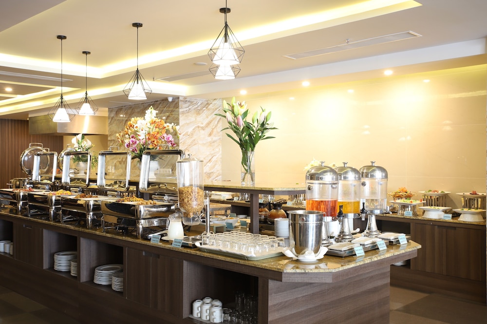 Atlantic Nha Trang Hotel 5/50
