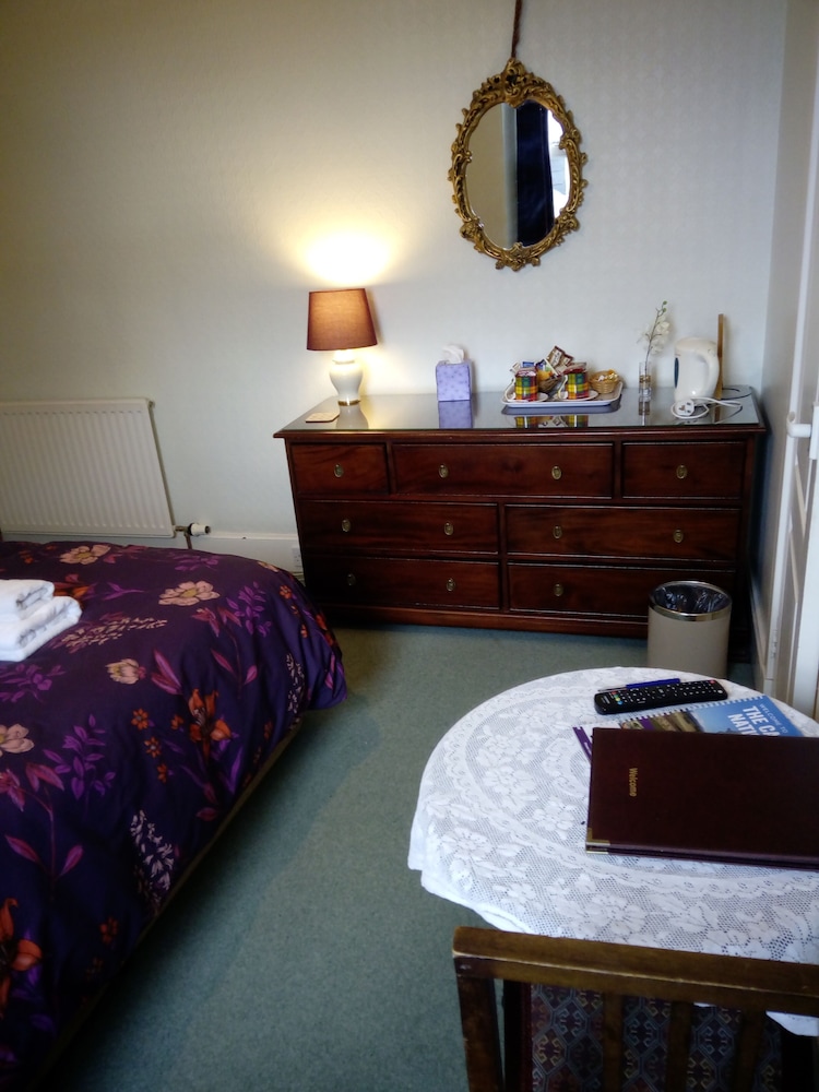 Dunallan House 18/37