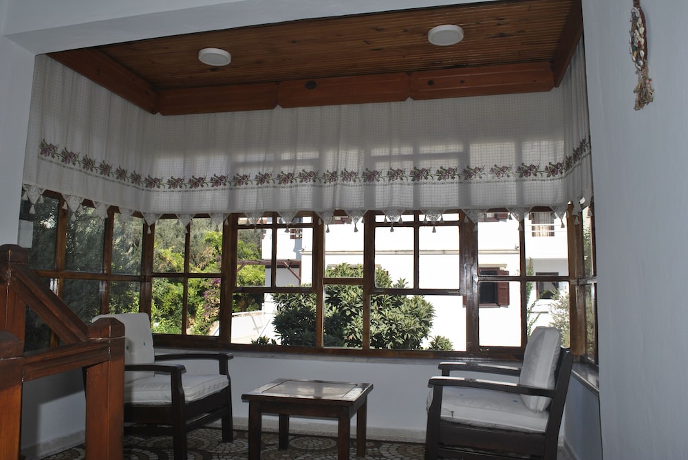 Hotel Dionysia 55/69