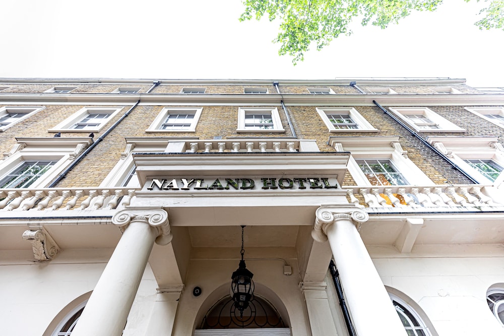 Nayland Hotel 2/66