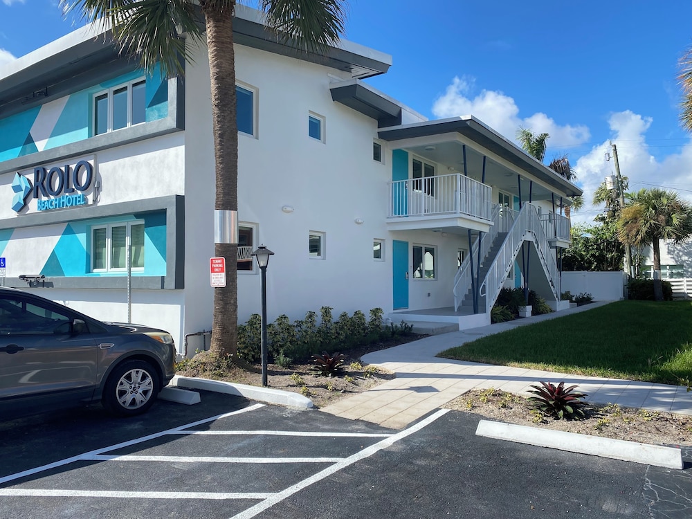 Rolo Beach Hotel 42/50