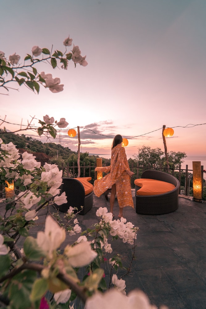 The Griya Villas And Spa 59/68
