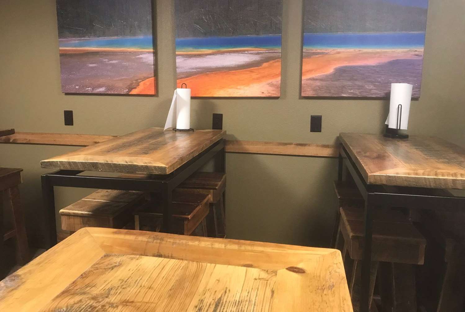 Travelodge By Wyndham Gardiner Yellowstone Park North 14/21