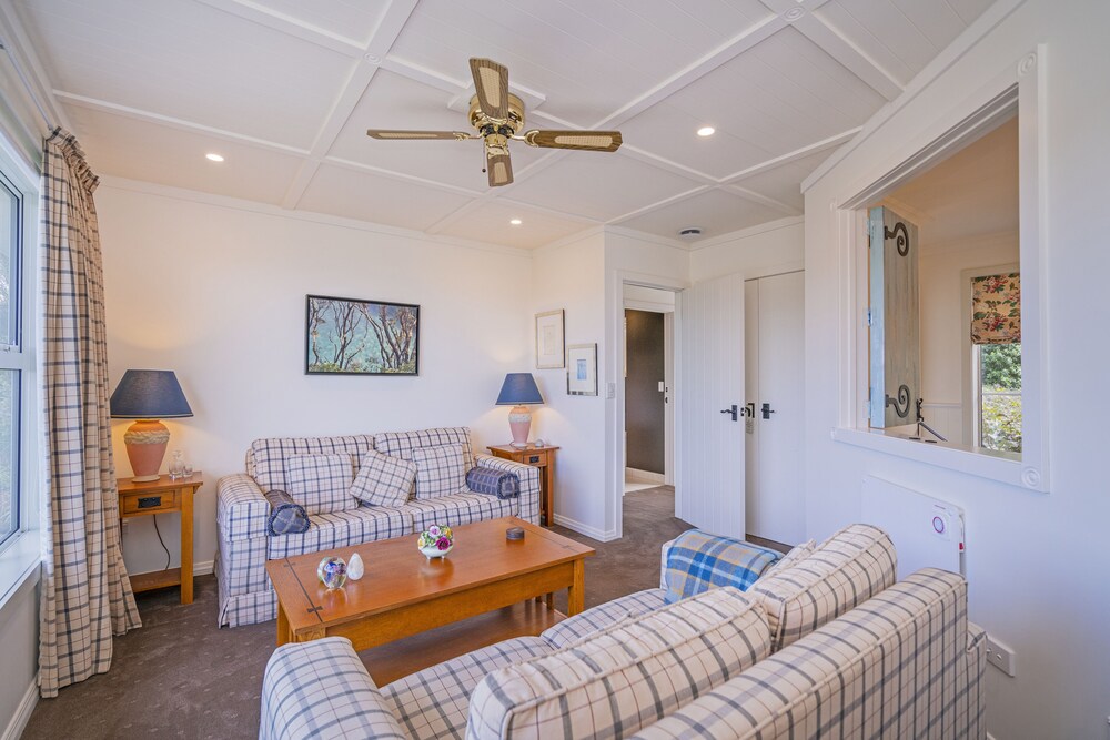 Bayview Valley Lodge 25/49
