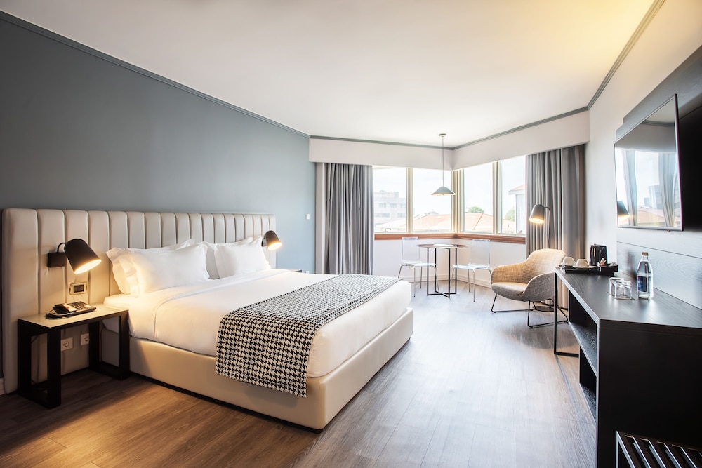 Comfort, Double or Twin Bed
