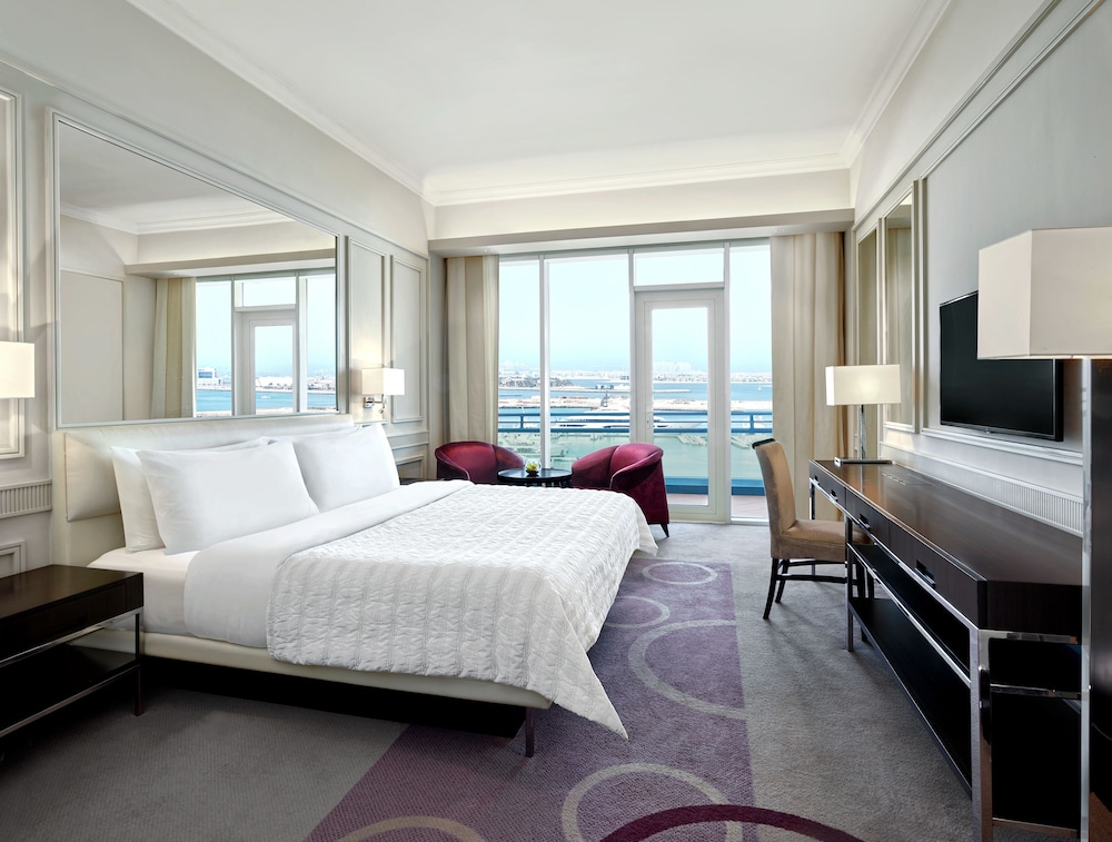 Le Meridien Mina Seyahi Beach Resort & Waterpark 9/53