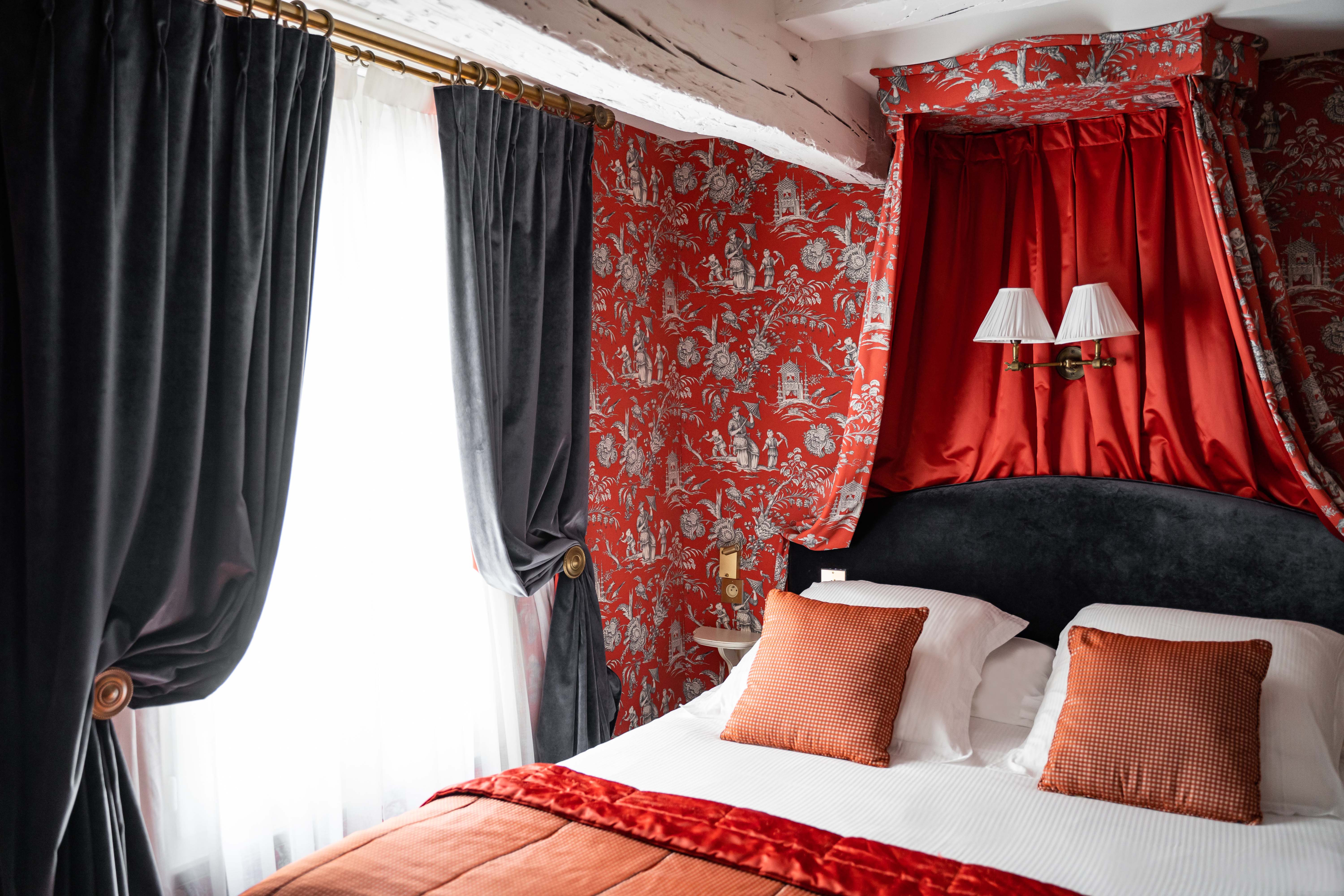 جناح، Hotel De Buci 4/7