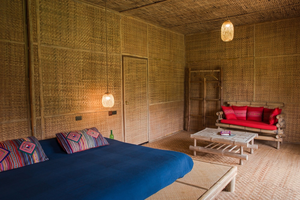 Lisu Lodge 9/37