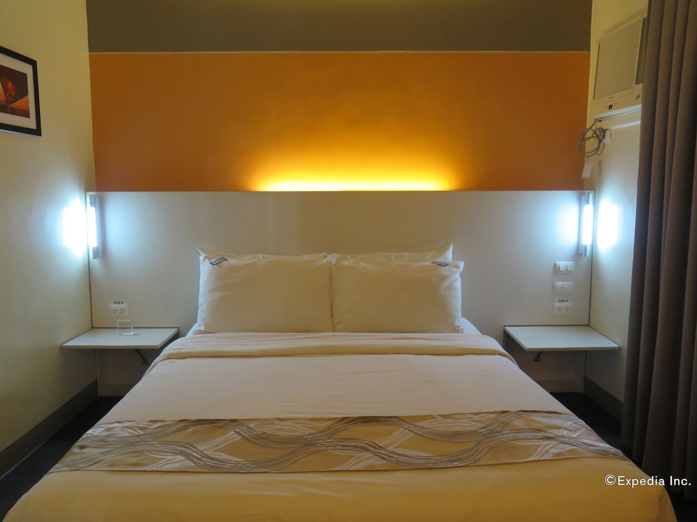 Pillows Hotel 17/63