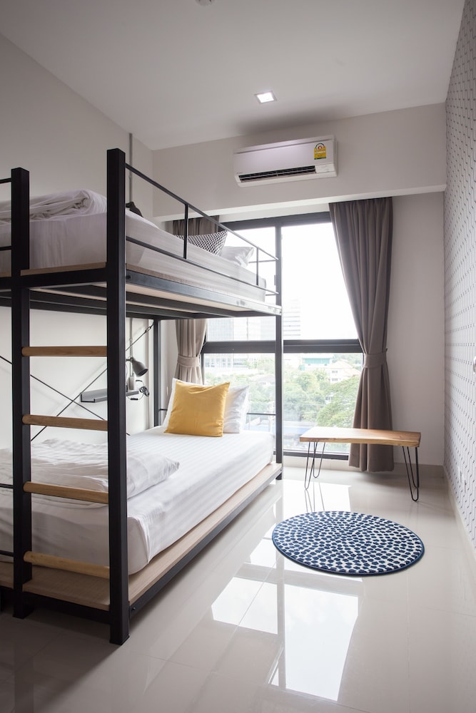 The Journey Hotel 33/65