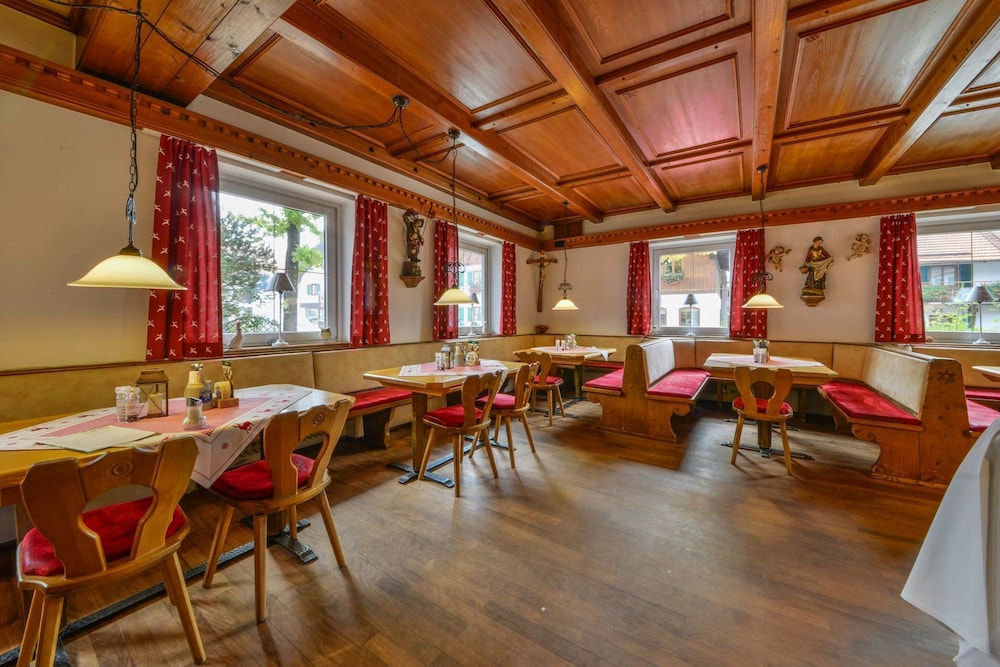 Landhotel Zum Metzgerwirt 19/28