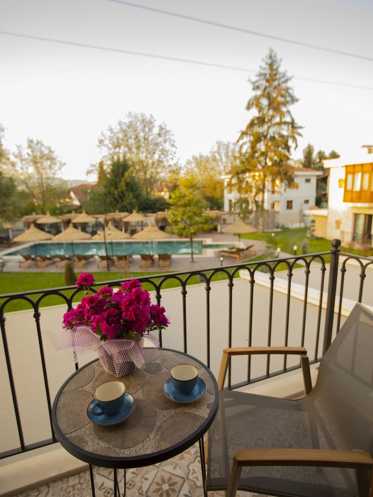Balturk Garden Sapanca Hotel 26/35