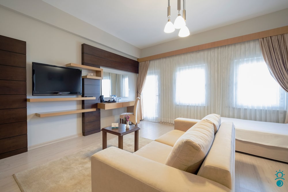 Koru Hotel 17/21