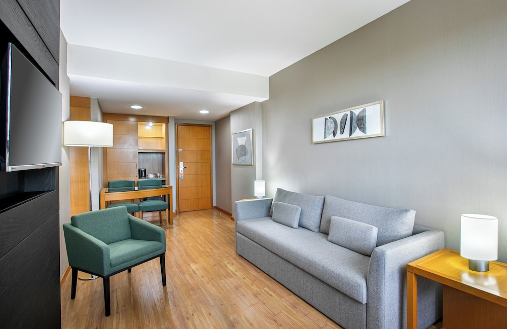 Brasil 21 Suites Affiliated by Melia 46/66