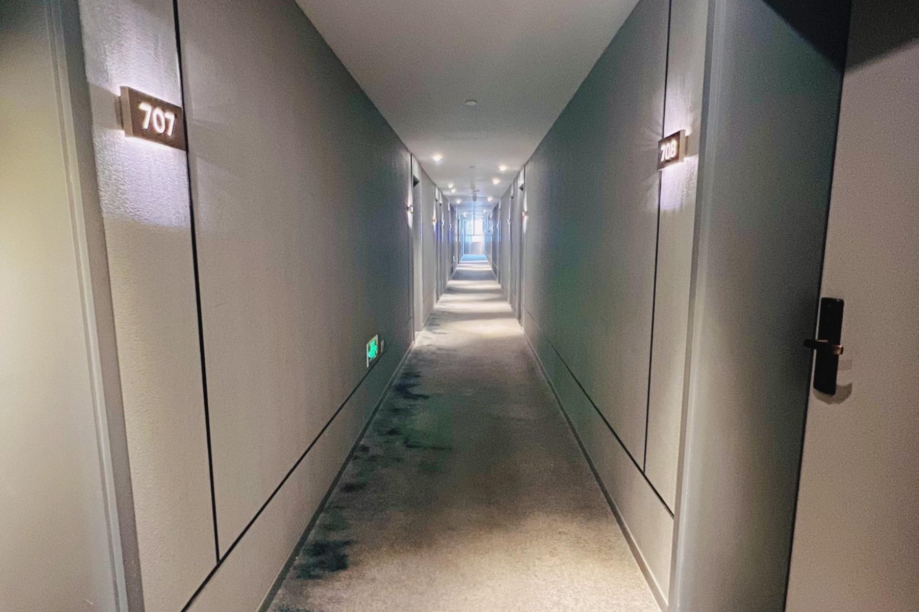 Home Inn Selected (Shanghai Hongqiao Gubei Yaohong Road Metro Station) 32/53
