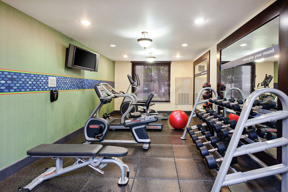Hampton Inn Los Angeles/Arcadia/Pasadena 16/38