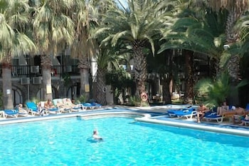 Sami Beach Hotel 45/50