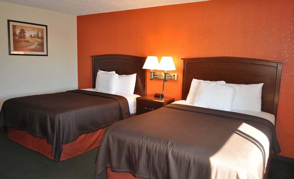 Americinn By Wyndham Plymouth 13/56
