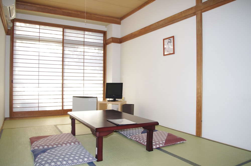 K S House Mt Fuji 48/68