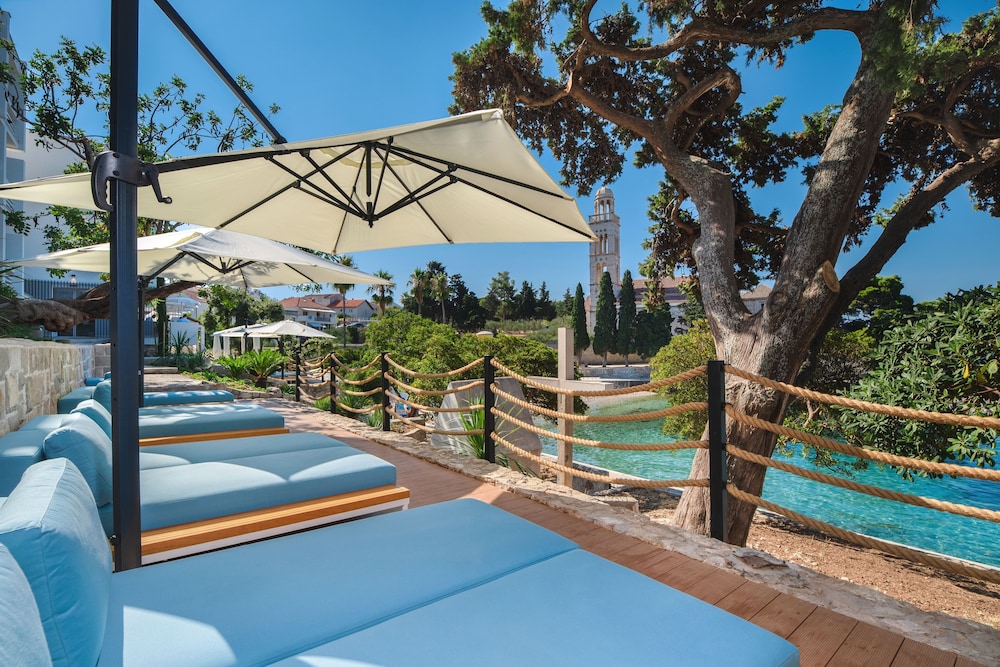Beach Bay Hvar Hotel 18/27