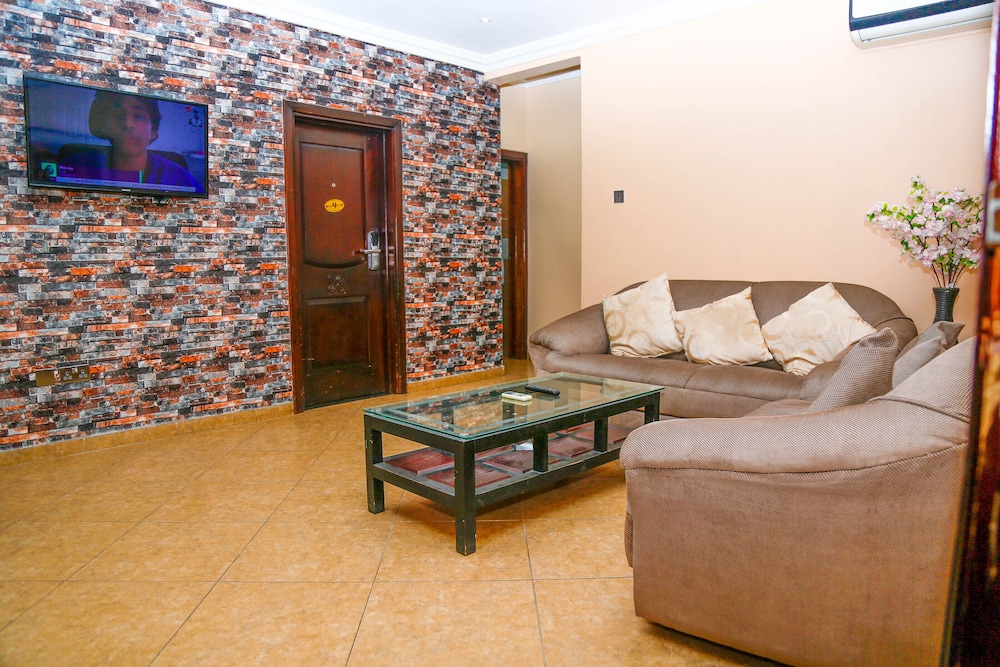 Midindi Hotel 45/61
