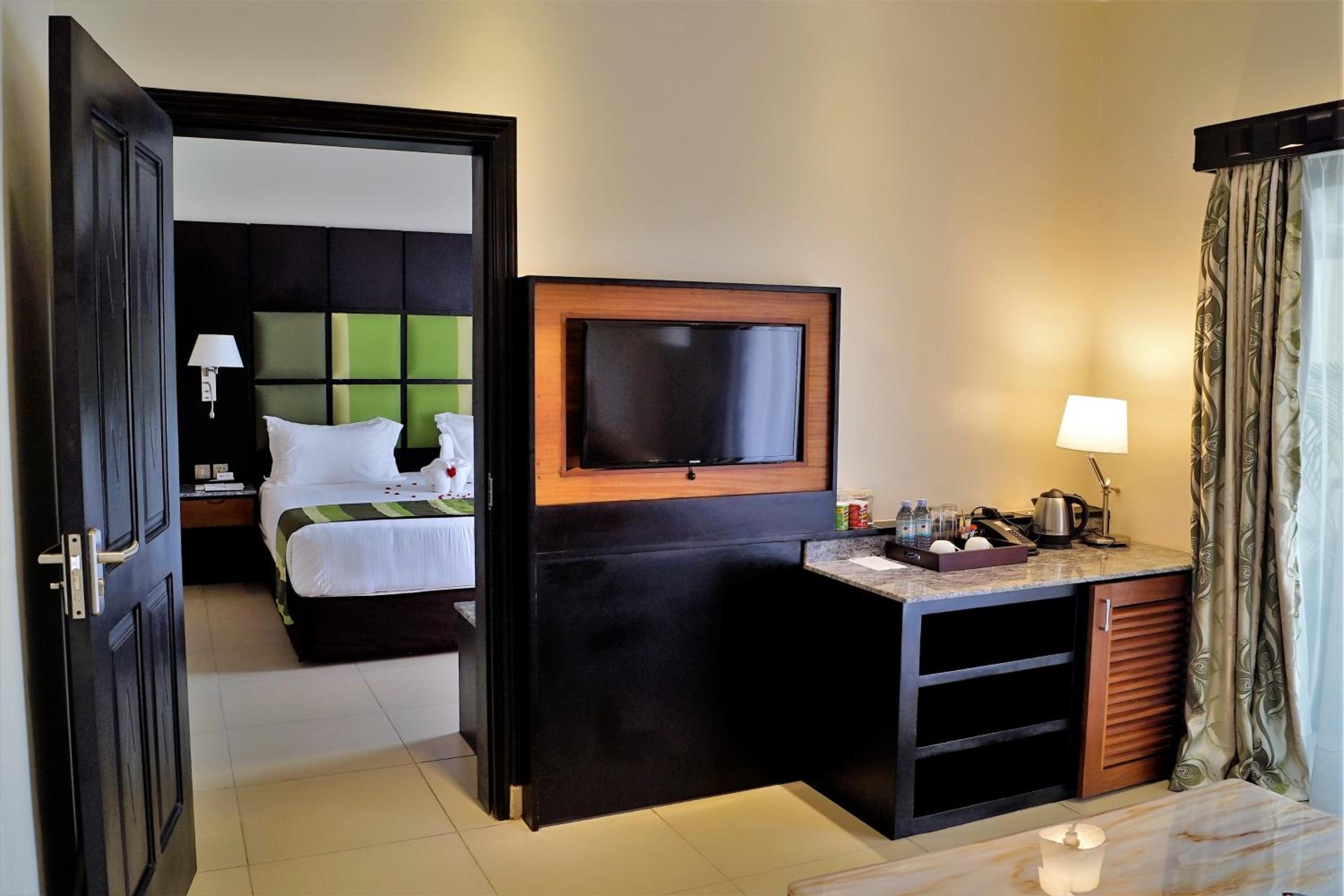 جناح جونيور، Best Western Premier Garden Hotel Entebbe 5/8