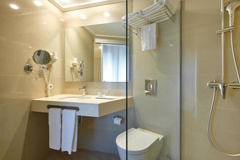 Hotel Sabina & Suites 30/34