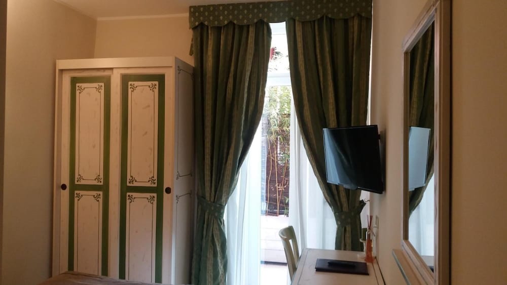 BORGO ANTICO HOTEL 33/69