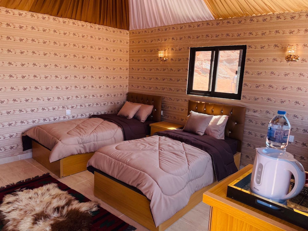 Desert Moon Camp 5/50