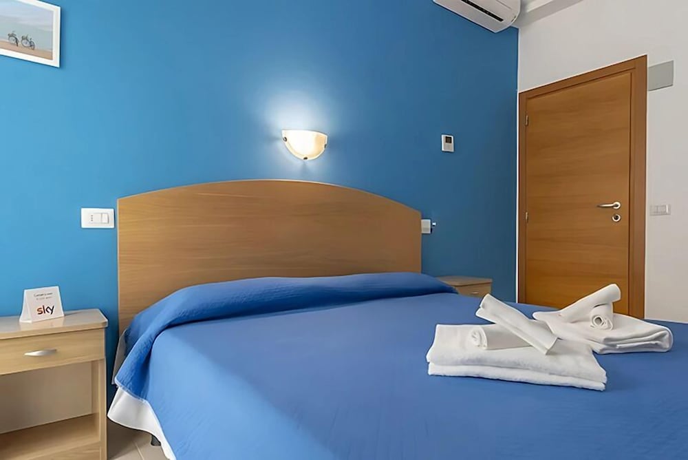 Hotel Italy 9/50